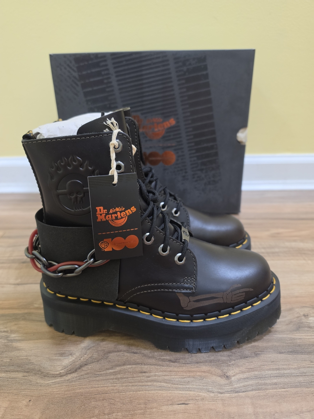 NEW DR. MARTENS JADON BOOT WB MAD MAX LEATHER PLATFORMS